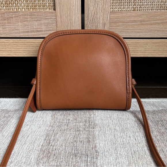 COACH Vintage Abbie British Tan Leather Crossbody Shoulder Bag Handbag 9017 - Picture 3 of 10